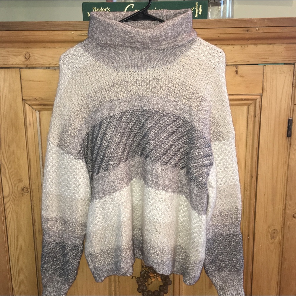 Max Studio wool sweater